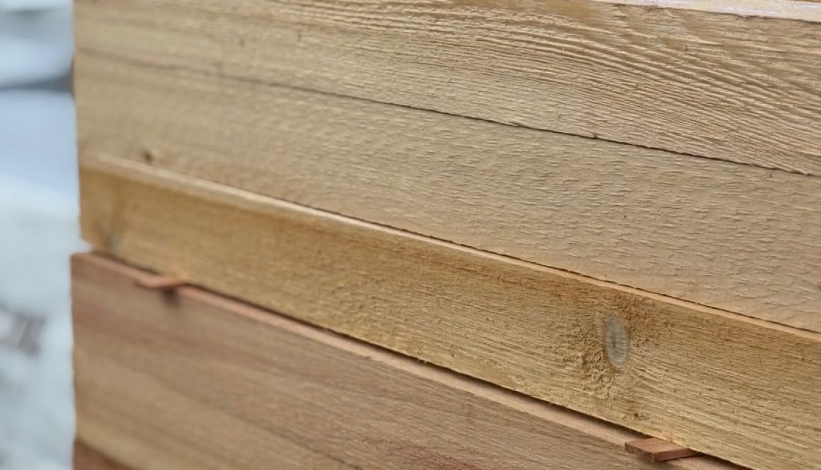 4x4 #2 Appearance Grade Knotty, Rough Western Red Cedar 4' & 6'